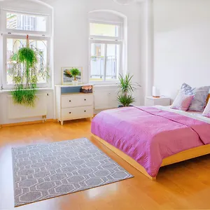 Apartament 5 Min Zur Elbe, Helle Geraeumige 2-raum-whg, Neustadt, Lage 